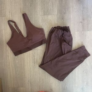 Fabletics Bra and Joggers Set